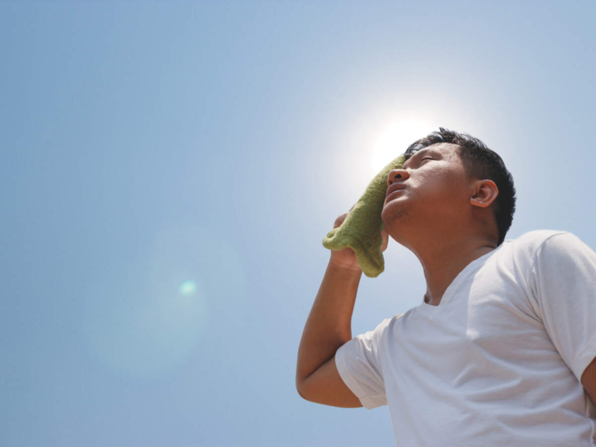 heat-stroke-home-remedies-here-is-how-you-can-treat-heat-stroke-or-sun