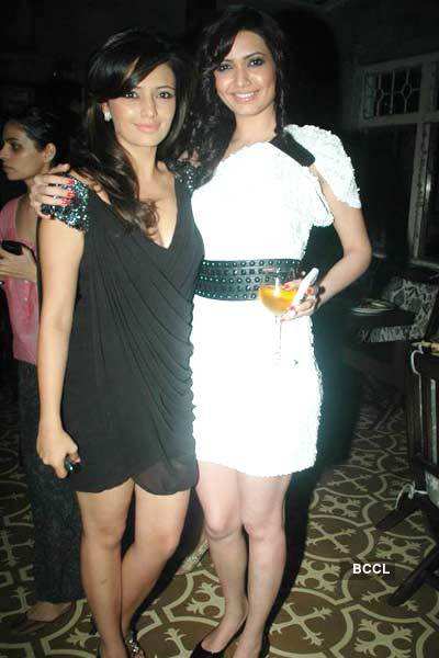 Roshni Chopra b'day celebrations