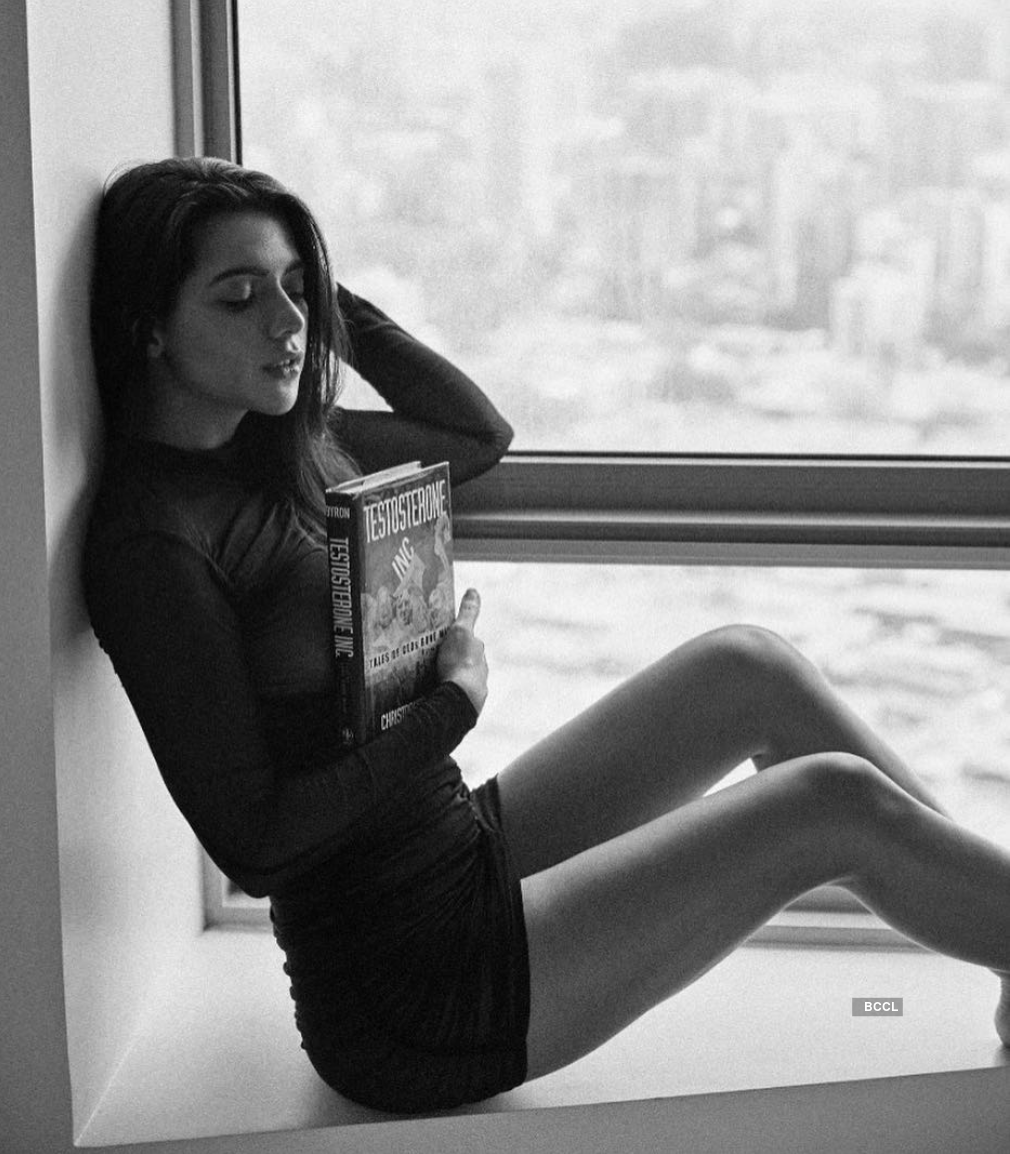 These captivating photoshoots of Ruhi Singh you surely can’t give a miss!