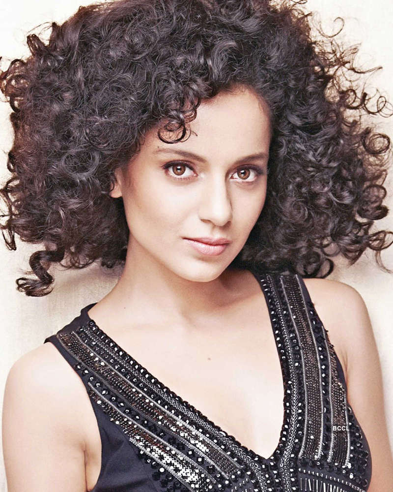 Cat Fight Alert! Kangana Ranaut’s Sister Rangoli Calls Taapsee Pannu A ...