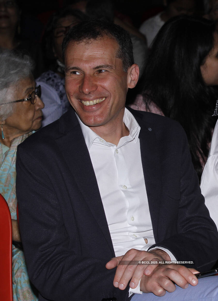 French-Gabonese musician enthrals audience