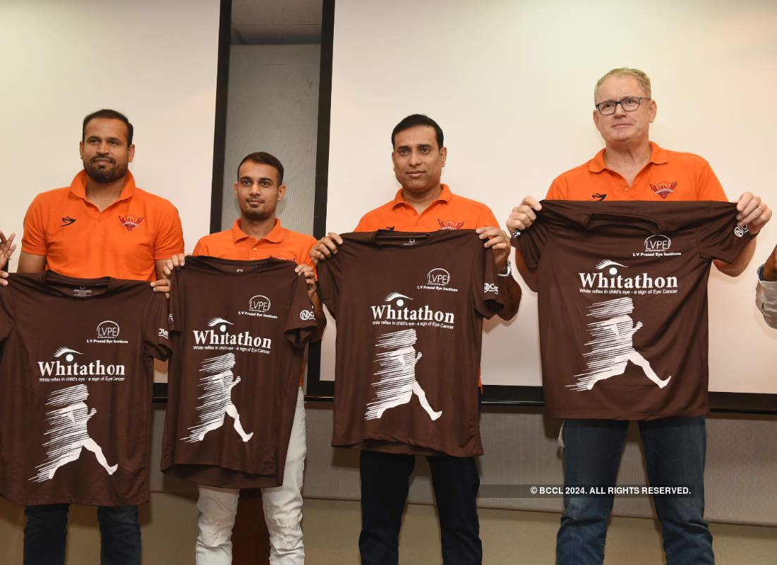 Sunrisers Hyderabad mentors unveil 'Whitathon' t-shirts