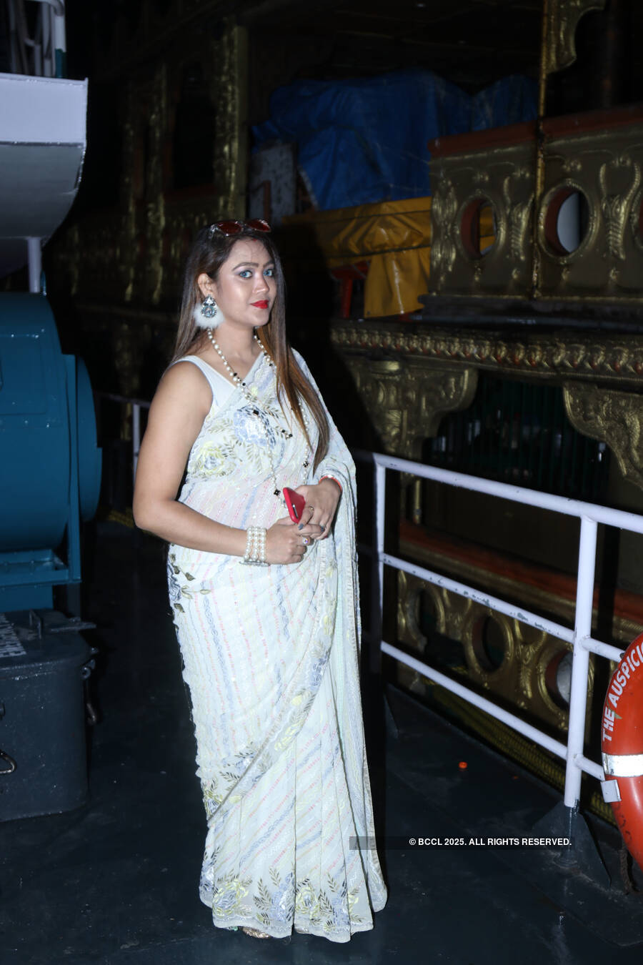 Launch of luxury cruise facility enthrals Kolkatans
