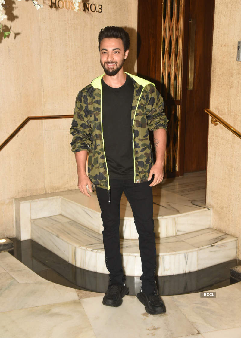Celebs step out in style to attend Manish Malhotra’s dinner party