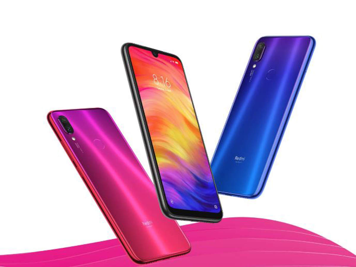 Colour options: Both Realme 3 Pro and Xiaomi Redmi Note 7 Pro come in most colour options