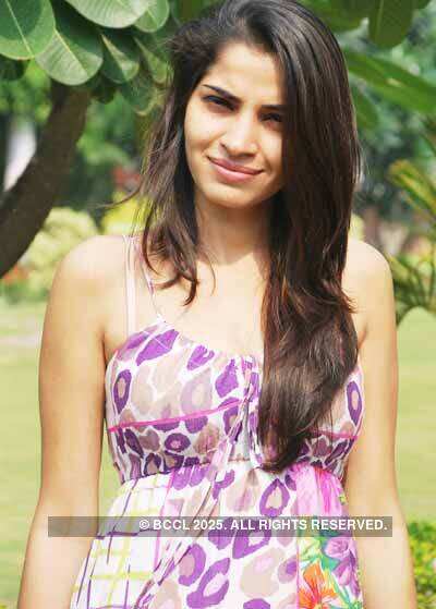 Shruti Pathak's photo shoot