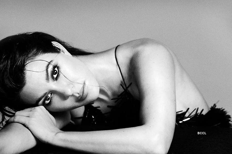 Kourtney Kardashian raises temperatures with her bewitching pictures