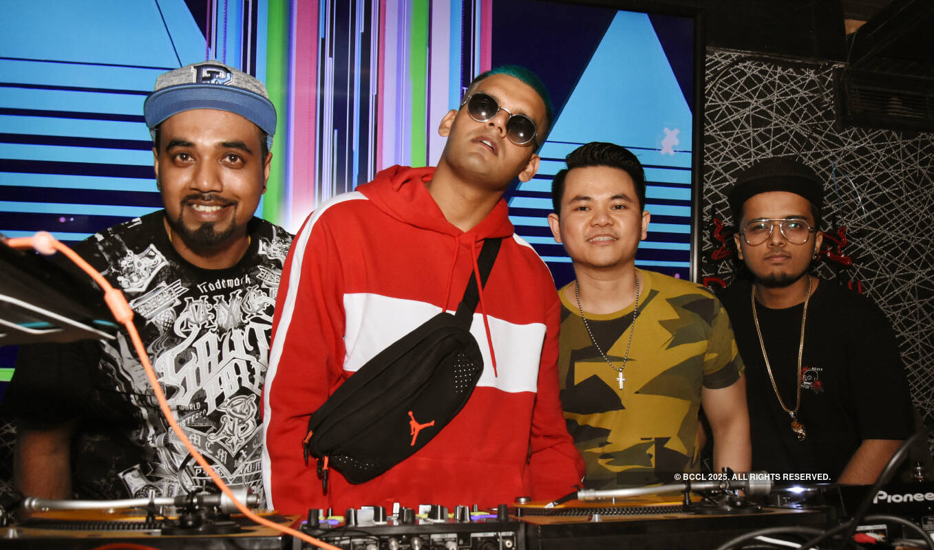 Steve, Spindoctor, Felix and Rapper Jtrix