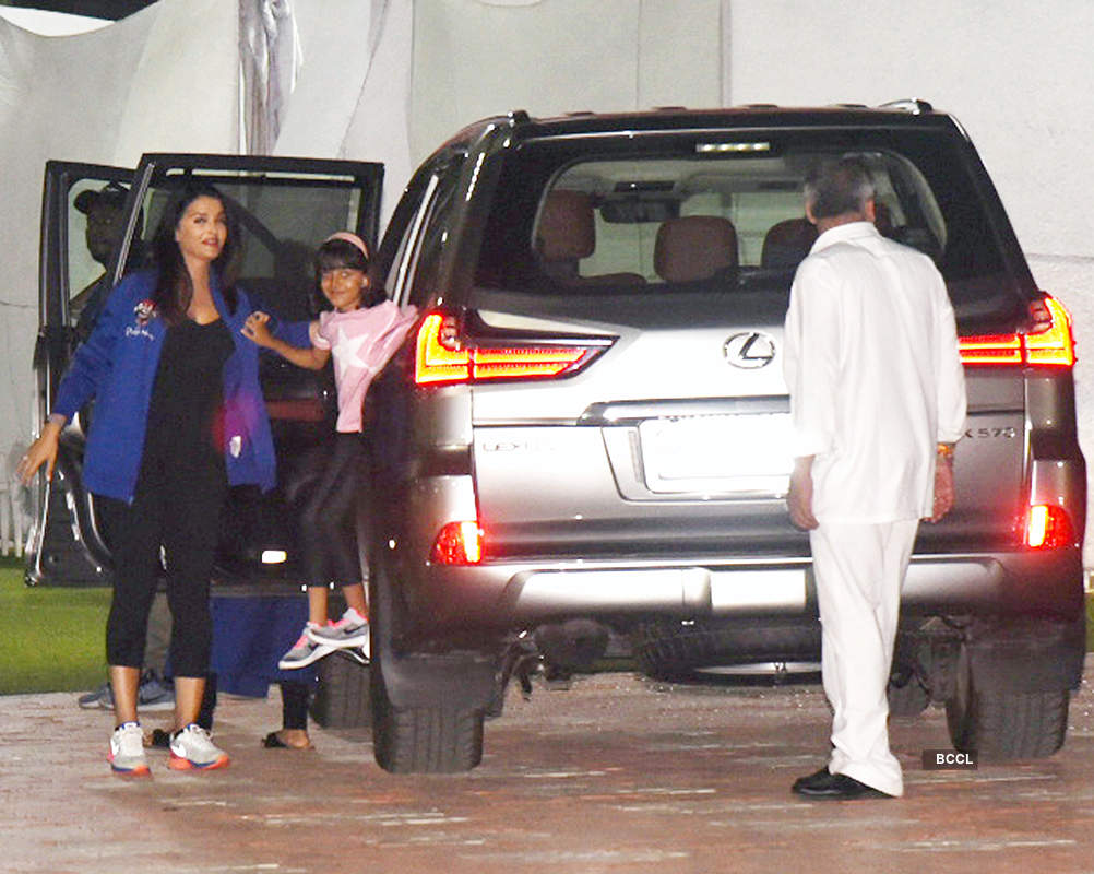 Aishwarya Rai Bachchan trolled again for holding daughter Aaradhya's hand