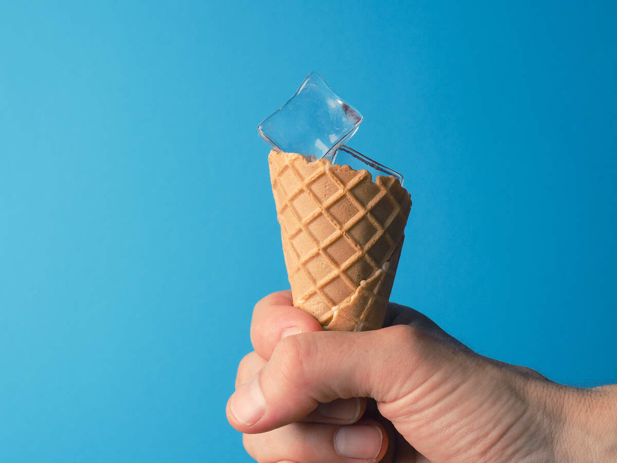 What Chewing Ice Does To Your Teeth TeethWalls