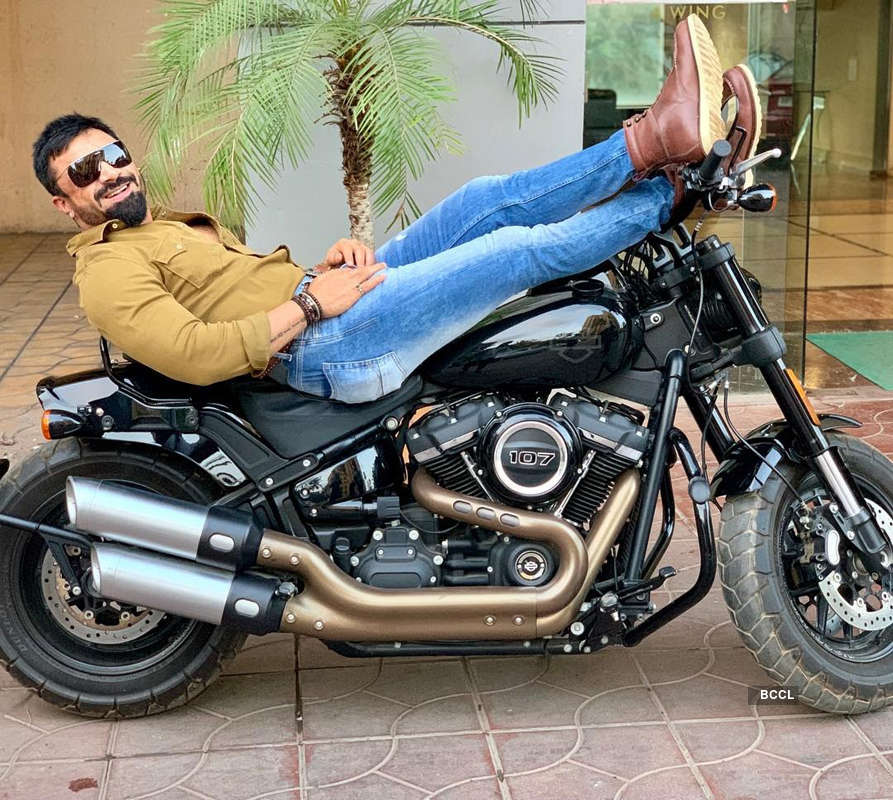 Bigg Boss star Ajaz Khan booked for assaulting model, director at fashion show