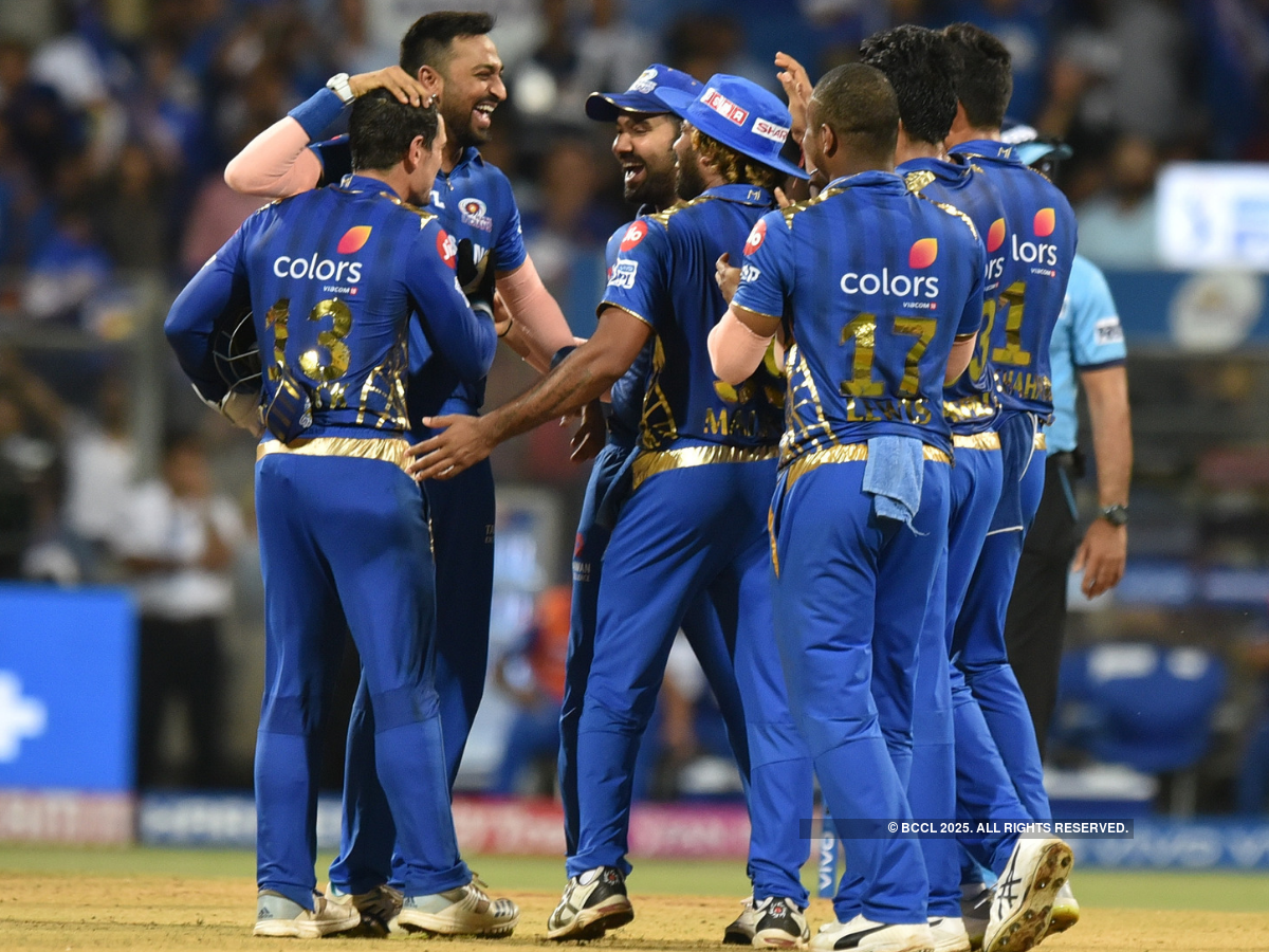 Photos: Mumbai Indians beat Sunrisers Hyderabad in Super Over to book ...