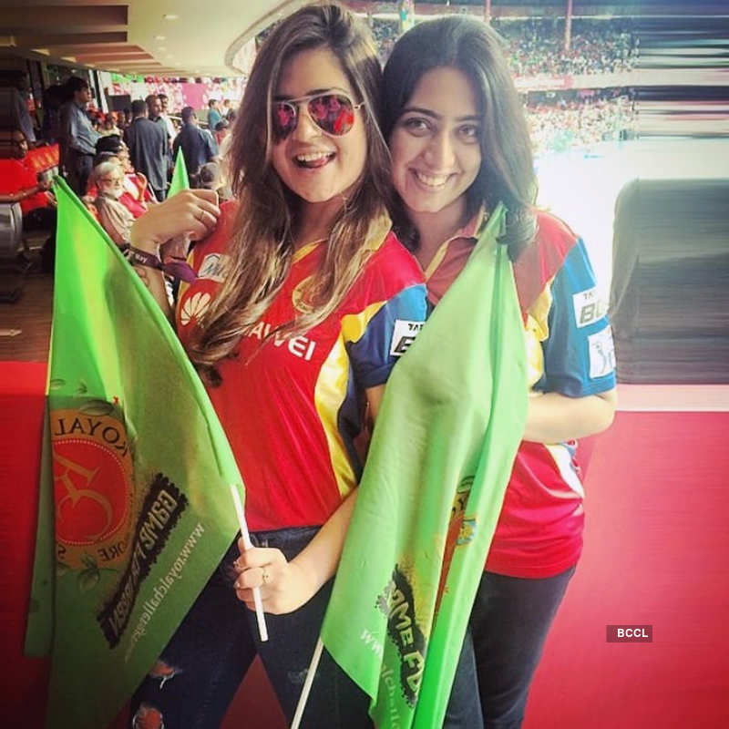 Hate comments by women leave RCB fangirl Deepika Ghose in SHOCK!