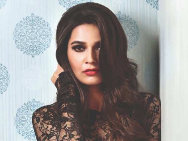   Mansi Srivastava "title =" Mansi Srivastava "/> </div>
<p> </strong><br />
<br />  <strong> Known for: </strong> The sparkling beauty with hazel eyes, Mansi was last seen on & # 39 Ishqbaaaz & # 39;. Currently, she is seen playing a chirping character in Divya Drishti.
</p>
<p>
<strong>  Relationship: </strong> Mansi was attending actor Mohit Abrol.</p>
<p><strong>  20. Tinaa Dattaa </p>
<div data-type=