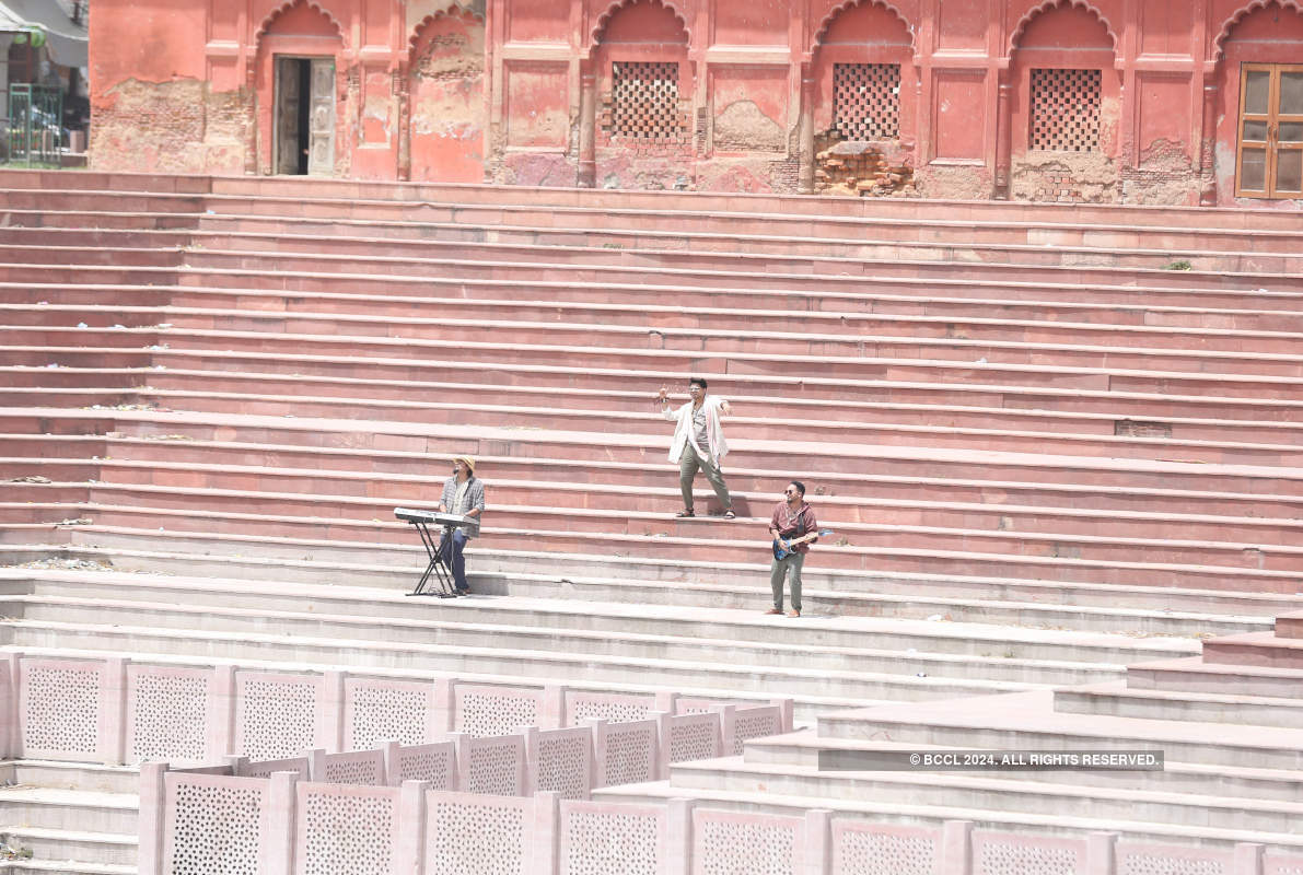 Aparshakti Khurana and Ankit Tiwari shoot for a music video in Lucknow