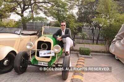 Surajkund classic and vintage drive