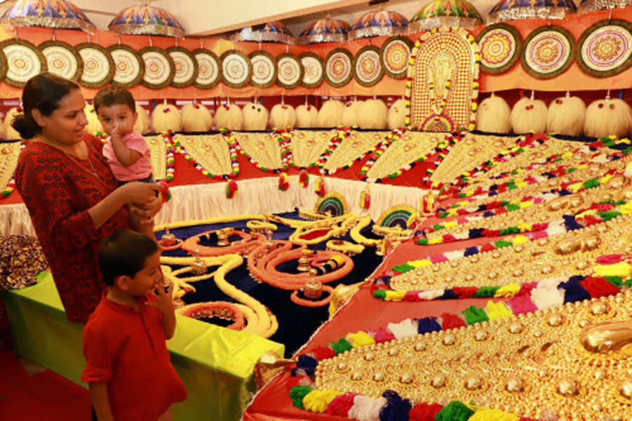Thrissur Pooram festival begins in Kerala