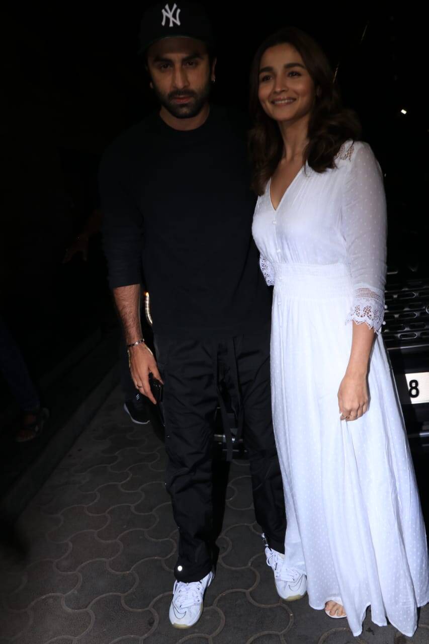 Photos: Ranbir Kapoor And Alia Bhatt Were All Smiles As They Attend The ...