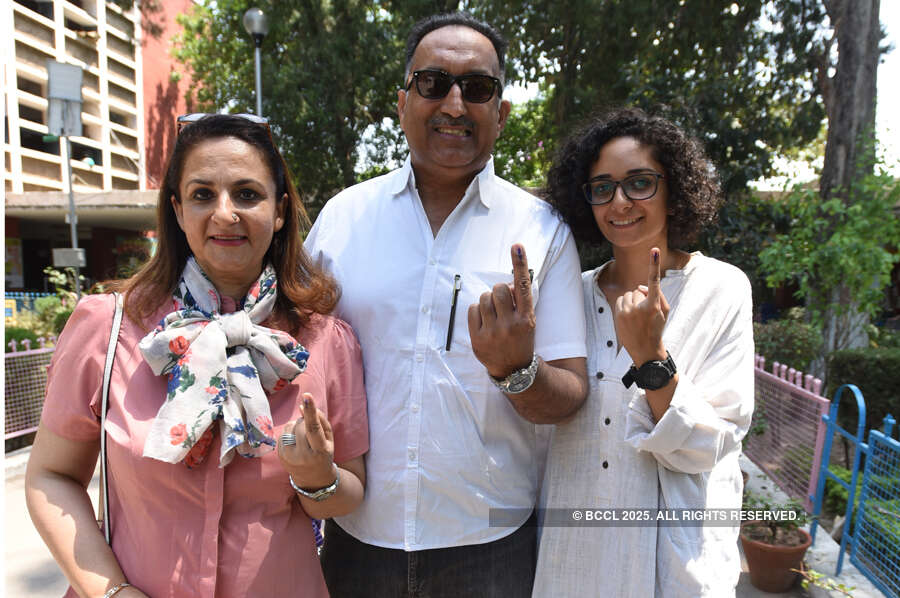 Phase 7: 59 Lok Sabha seats go to polls in 8 states