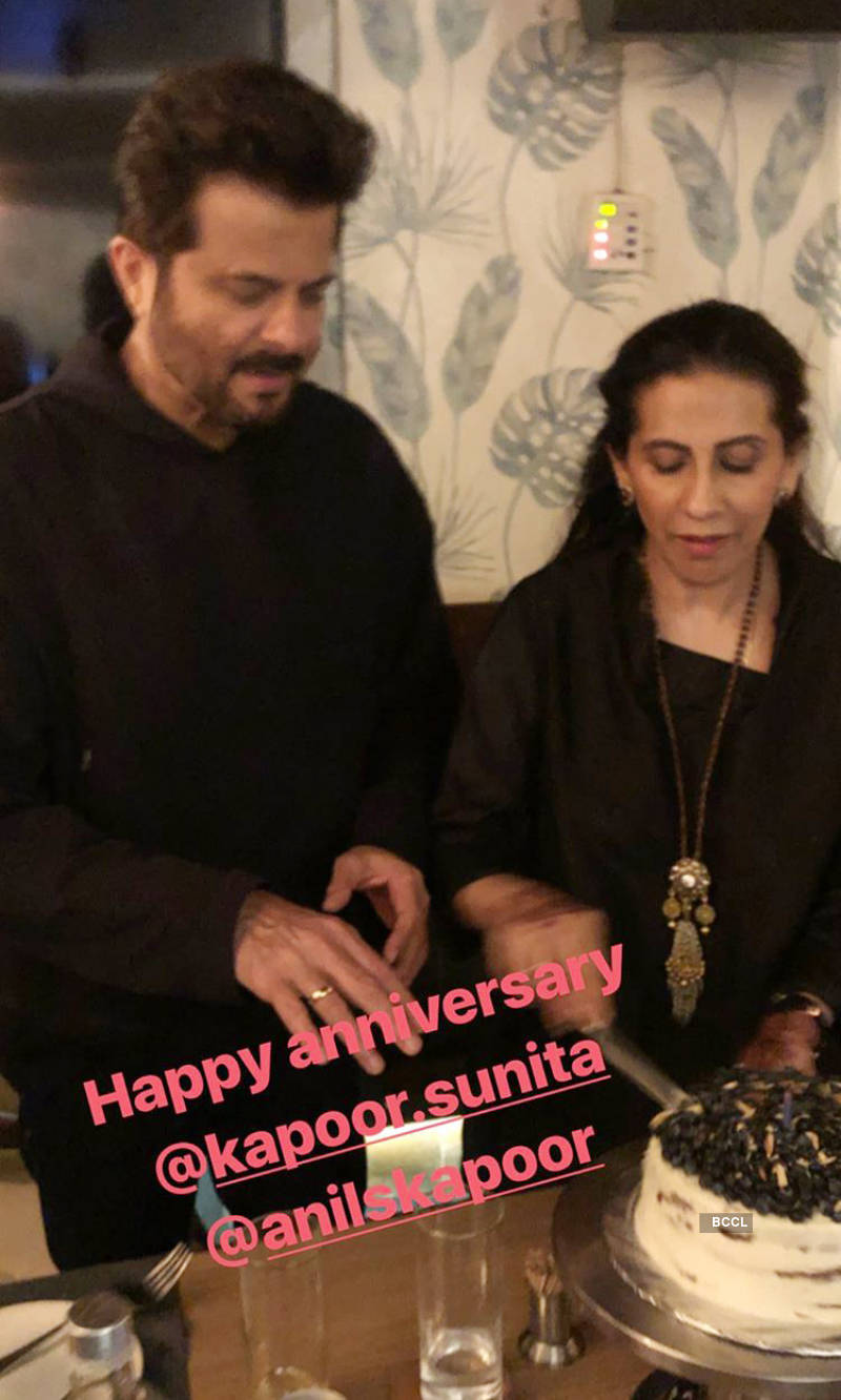 Anil Kapoor and wife Sunita ring in their 35th wedding anniversary with close friends
