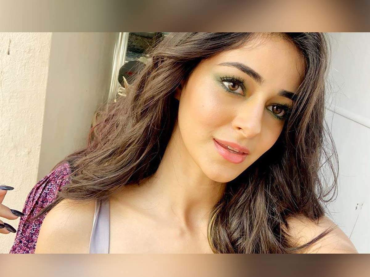 This picture of 'Student of the Year 2' star Ananya Panday is total bliss