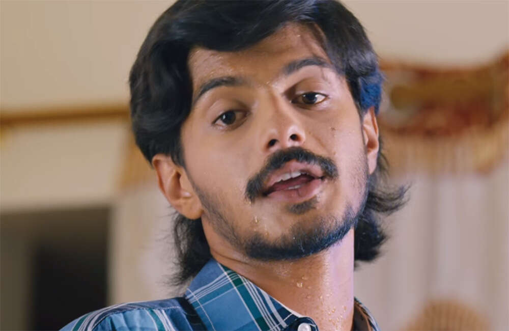 Oviyavai-Vitta-Yaru4