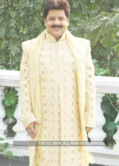 Udit Narayan's photo shoot