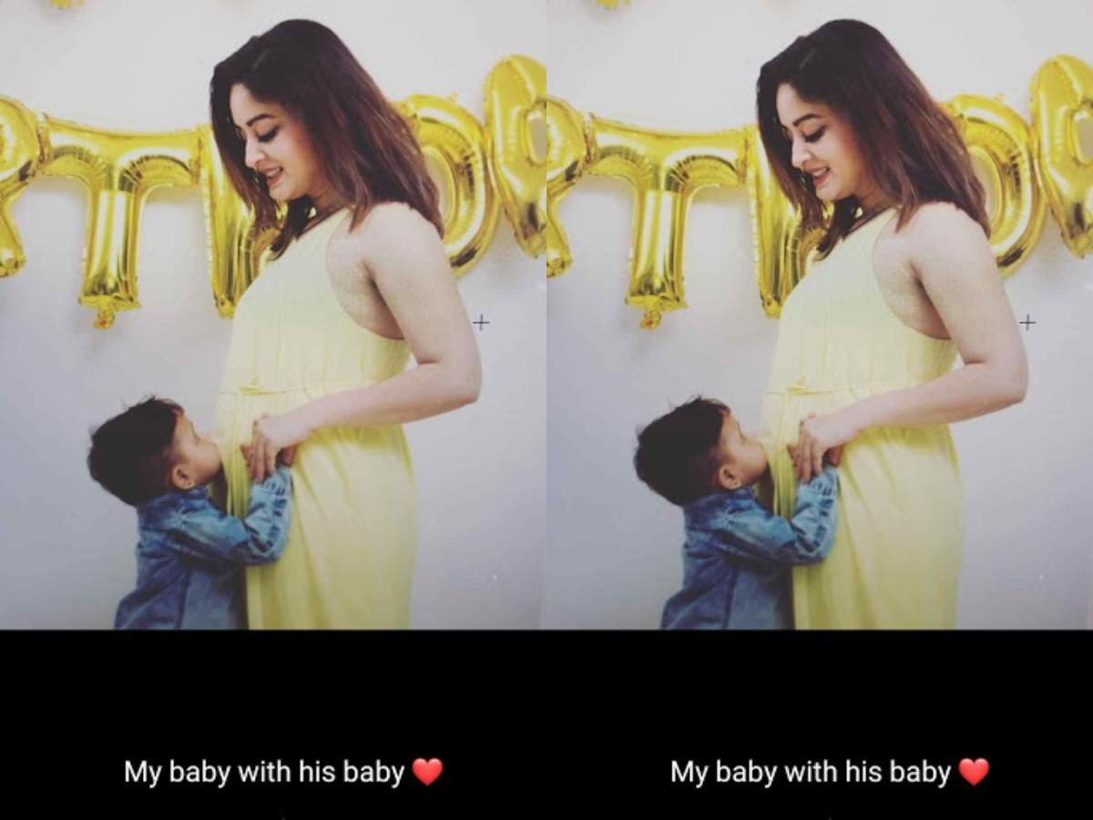   pjimage (46) "title =" pjimage (46) "/> </div>
<p>  Recently, Mahhi was seen showing her little bump at the movie theater where she went with her husband Jay for a date two were handsome and Jay was seen caring for his wife and baby.</p>
<p>  Earlier, Mahhi confirmed to TimesofIndia.com her pregnancy and stated that she was in her fifth month. At the time, the actress did not want to reveal much of her pregnancy and was waiting for the right moment. The actress however said that she was more than happy to launch this new maternity trip.</p>
<p>  Maahi and Jay got married in 2011 and it's their first biological child. Mahhi is in her second trimester.
</p></div>
</pre>
</pre>
[ad_2]
<br /><a href=