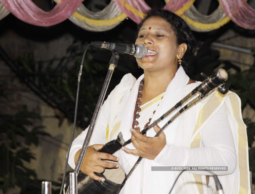 Musicians pay tribute to Bangladeshi baul singer Shah Abdul Kari
