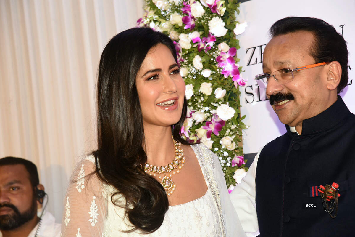 Baba Siddique iftar party pictures