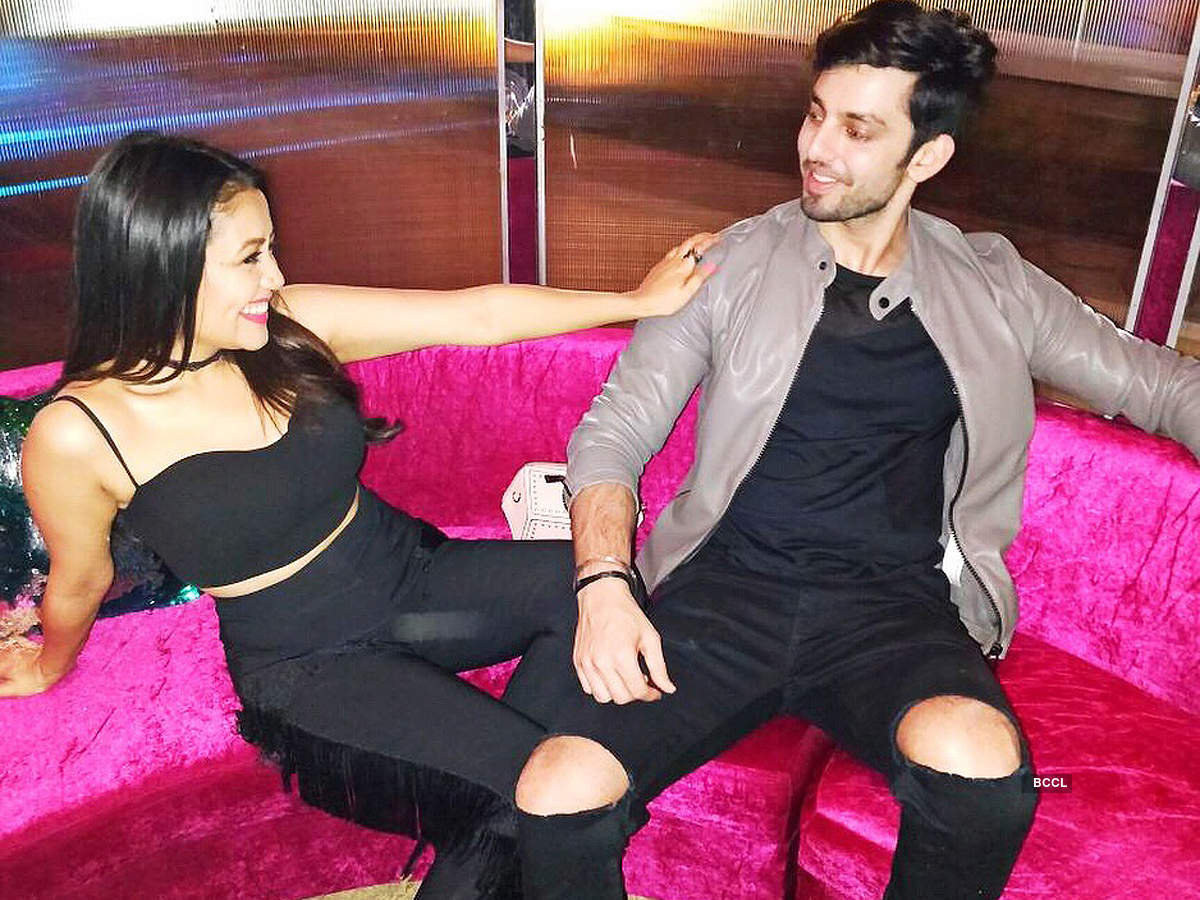 Neha Kakkar’s ex-boyfriend Himansh Kohli to enter Bigg Boss 13?