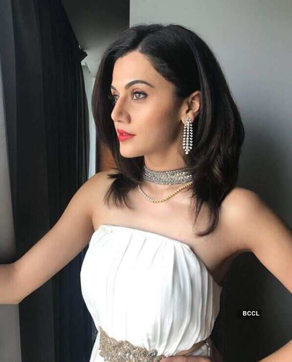 Taapsee Pannu shares photos of her "injured hand" and "plastered legs"