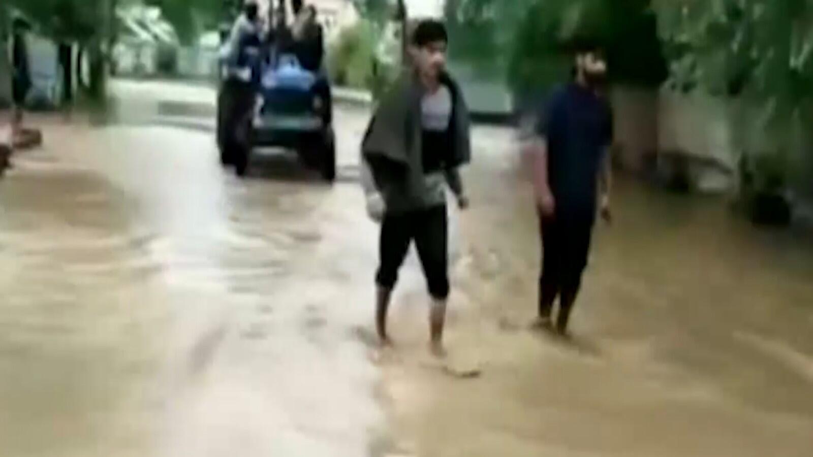 Jammu and Kashmir: Heavy rains lash valley, cause flash floods