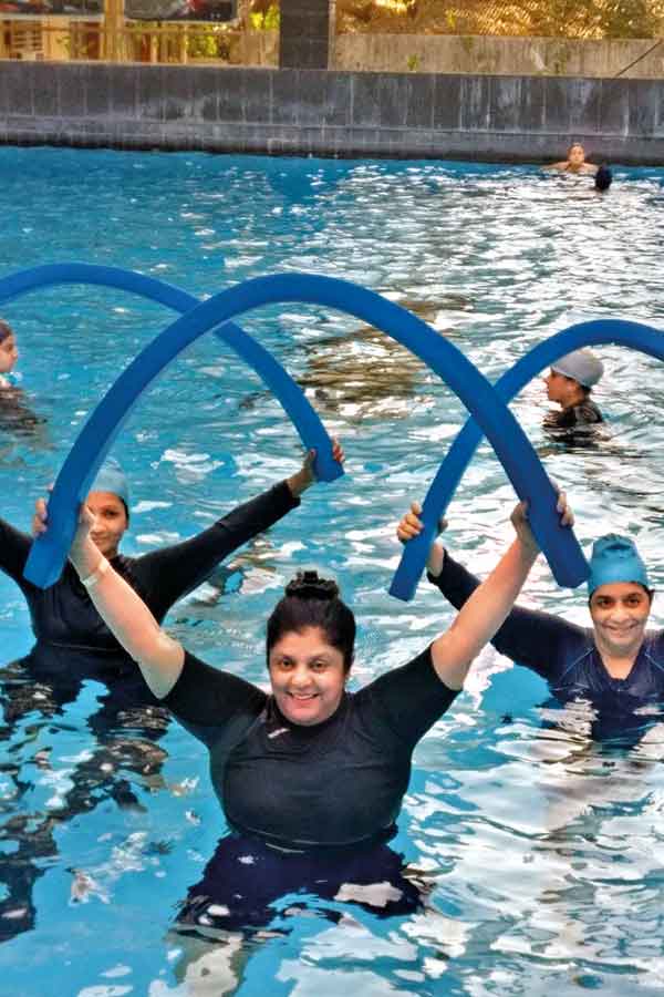 In Mumbai Aqua Workouts Are Getting Folks To Stay Fit Times Of India