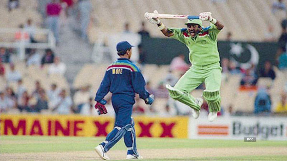 Iconic photos from India vs Pakistan World Cup matches