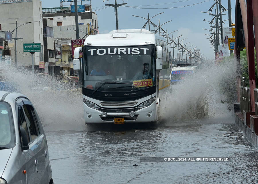 Pre-monsoon rains in several parts of country bring respite from heat