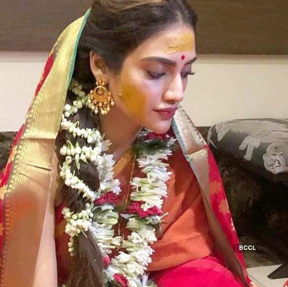 Inside pictures from newly-elected MP Nusrat Jahan's wedding!