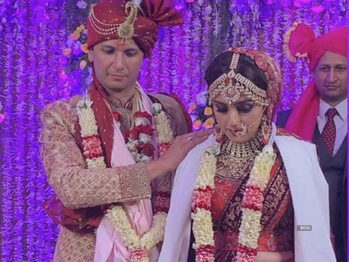 Aarti Chabria weds CA Visharad Beedassy