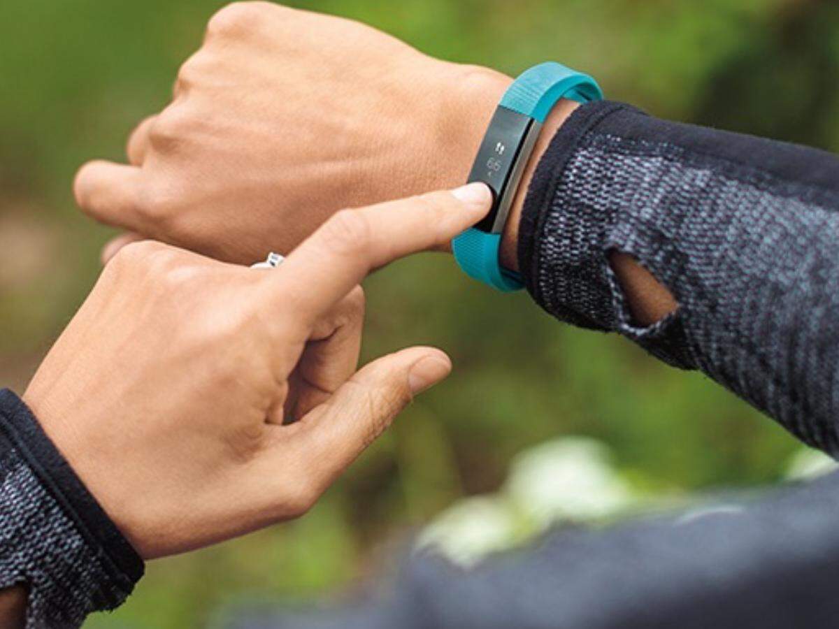 fitbit alta hr apple health