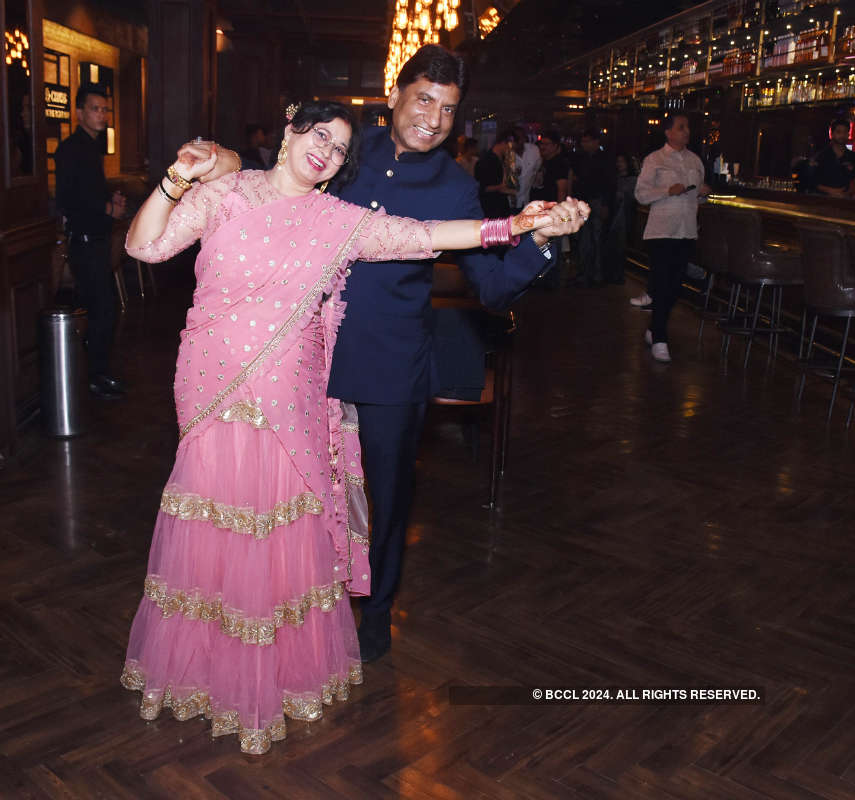 Comedian Raju Srivastava and wife Shikha's 26th wedding anniversary