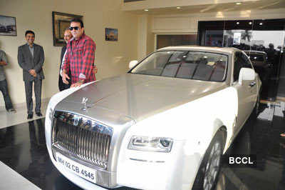 Sanjay gifts a Rolls Royce to Manyata