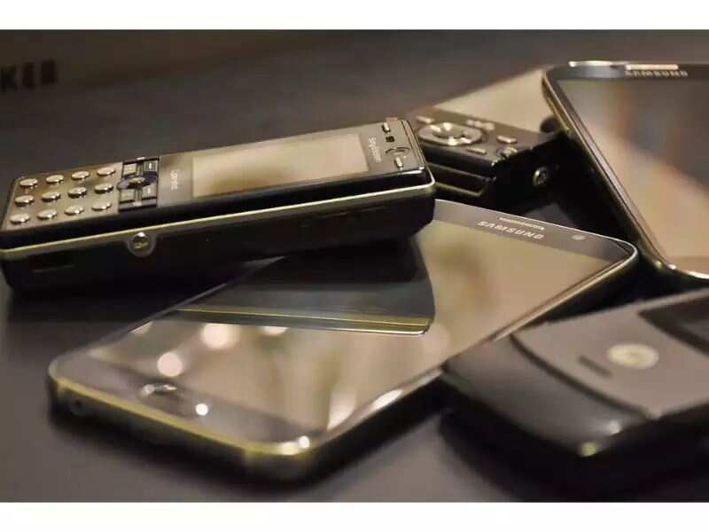 Do not push any keys like volume or power/wake button unnecessarily to prevent more water from getting inside