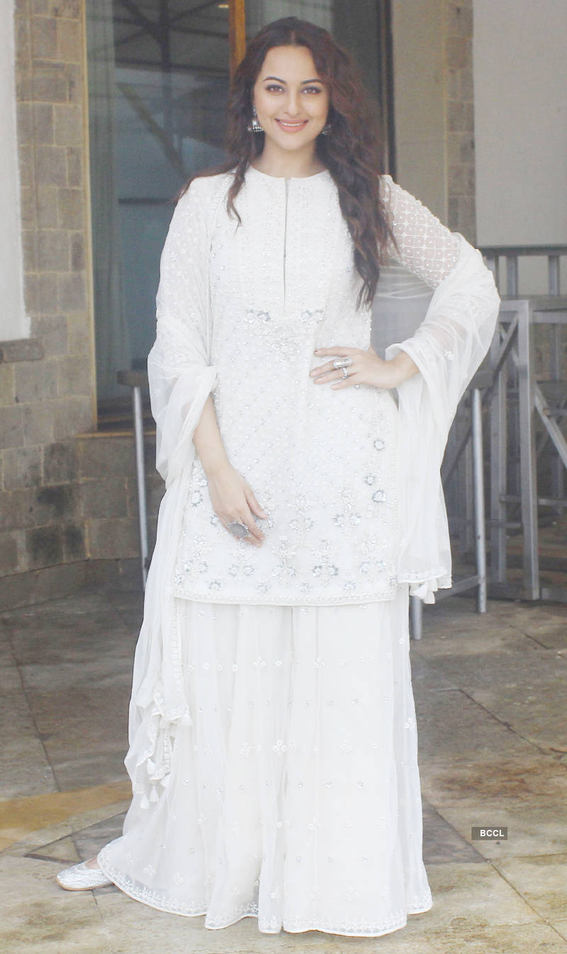 Khandani Shafakhana: Promotions