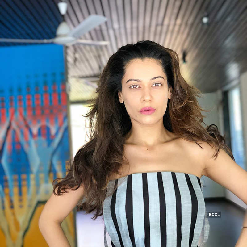 Actress Payal Rohatgi arrested by Rajasthan Police over her controversial video