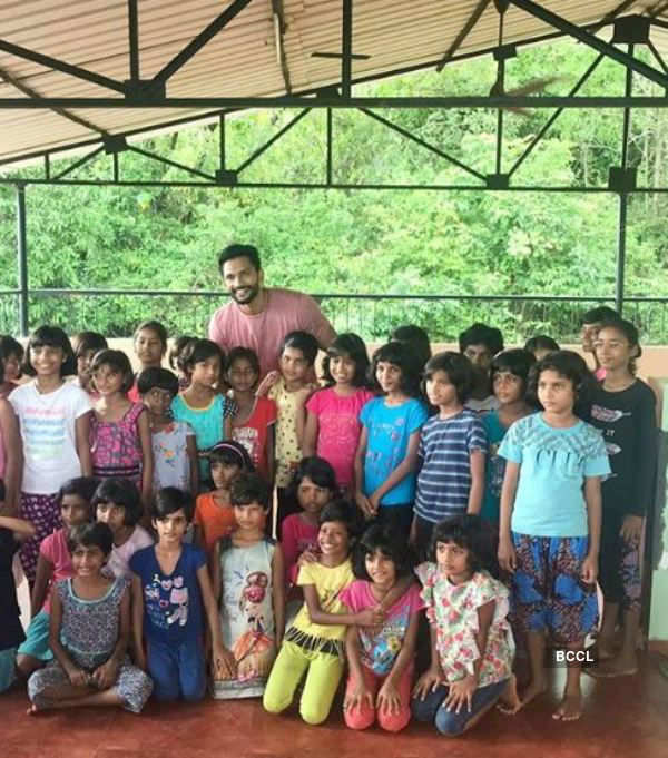 Prathamesh Maulingkar’s orphanage visit
