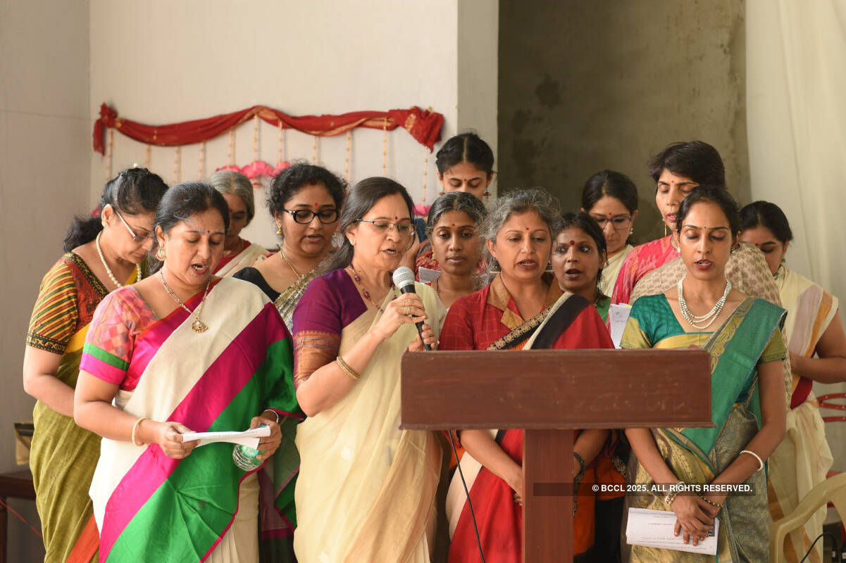 Hyderabadis attend Yoga Graduation Ceremony