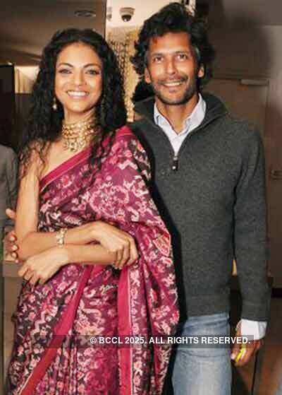 Preview: 'Kundan-Polki' collection 