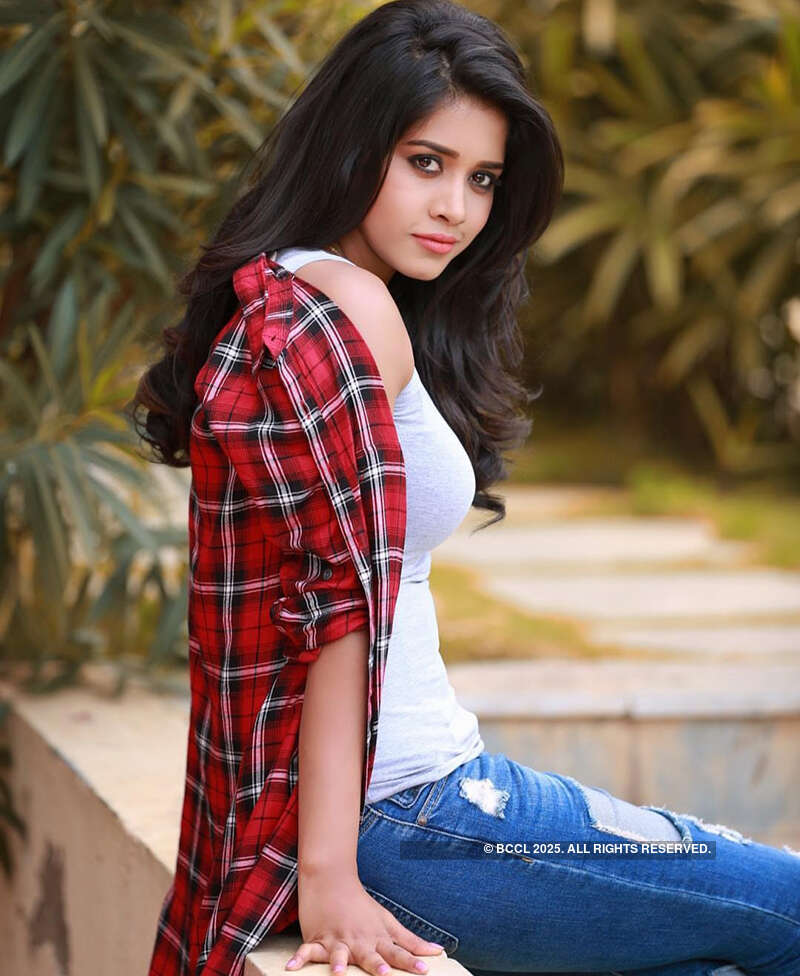 Nabha Natesh pictures