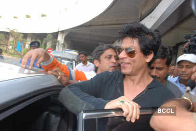 SRK, Priyanka back from Berlin