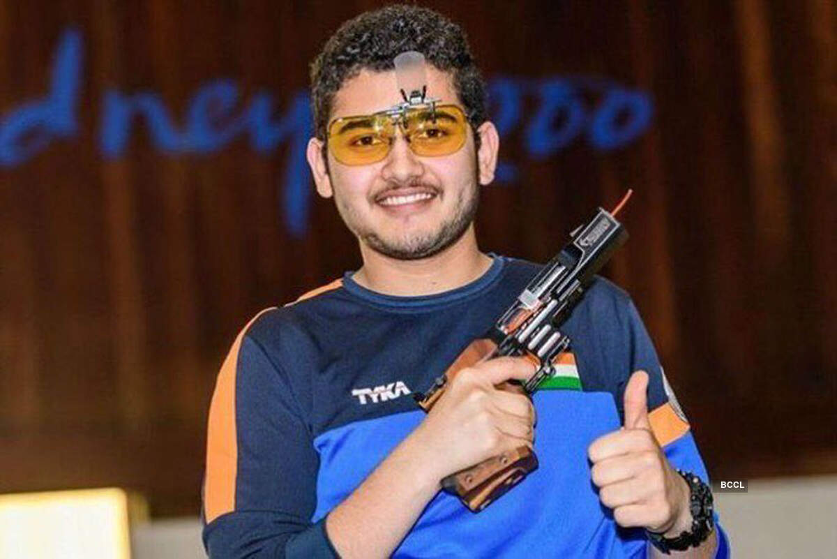 Shooter Anish Bhanwala wins gold in Junior World Cup